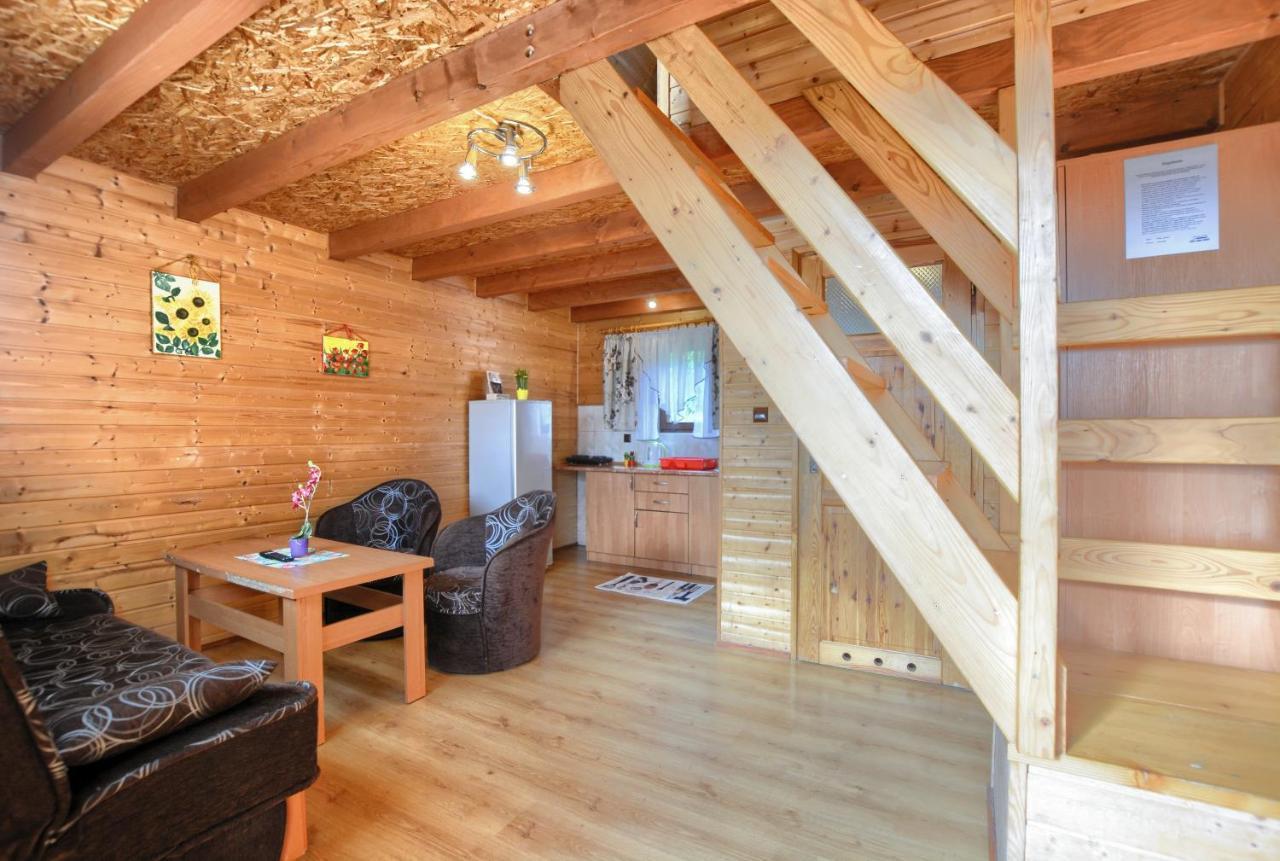 Domki Nad Solina Czarny Kot 509-797-777 外观 照片