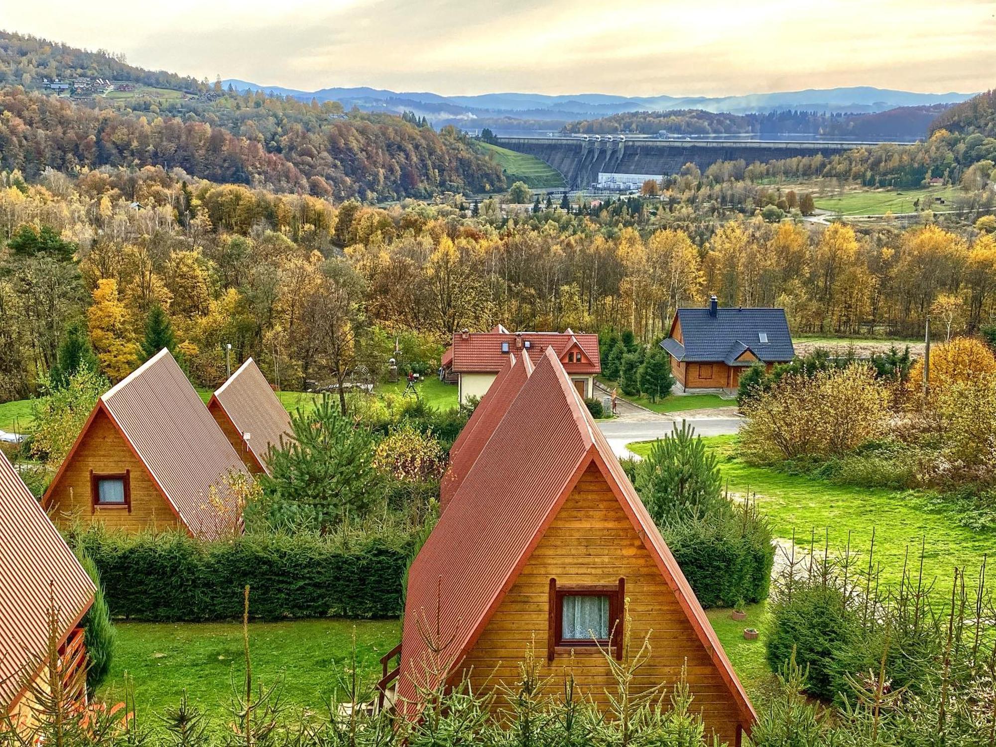 Domki Nad Solina Czarny Kot 509-797-777 外观 照片
