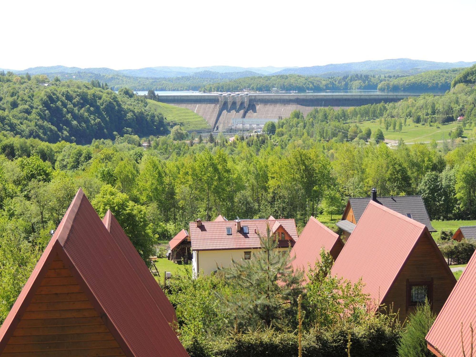 Domki Nad Solina Czarny Kot 509-797-777 外观 照片